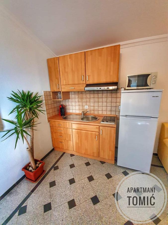 Apartment Tomic 2 Makarska Exterior foto